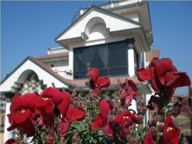 Chef House Resort Kathmandu Exterior photo