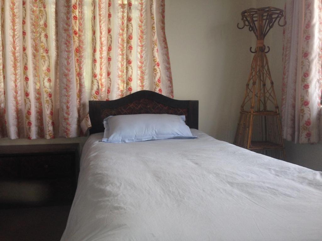 Chef House Resort Kathmandu Room photo